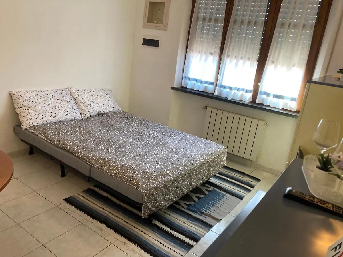 Casa Luna - Airport Pisa Holiday home